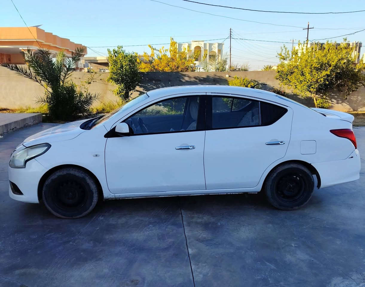 سني هندي موديل ١٧ مكفوله من الصبغ والتبديل محرك كير صدر تايرات كله مضبوط تحويل ثاني يوم
السعر ٩٦ وبيها مجال
صلاح الدين.. بيجي
للأتصال *********** ///***********
