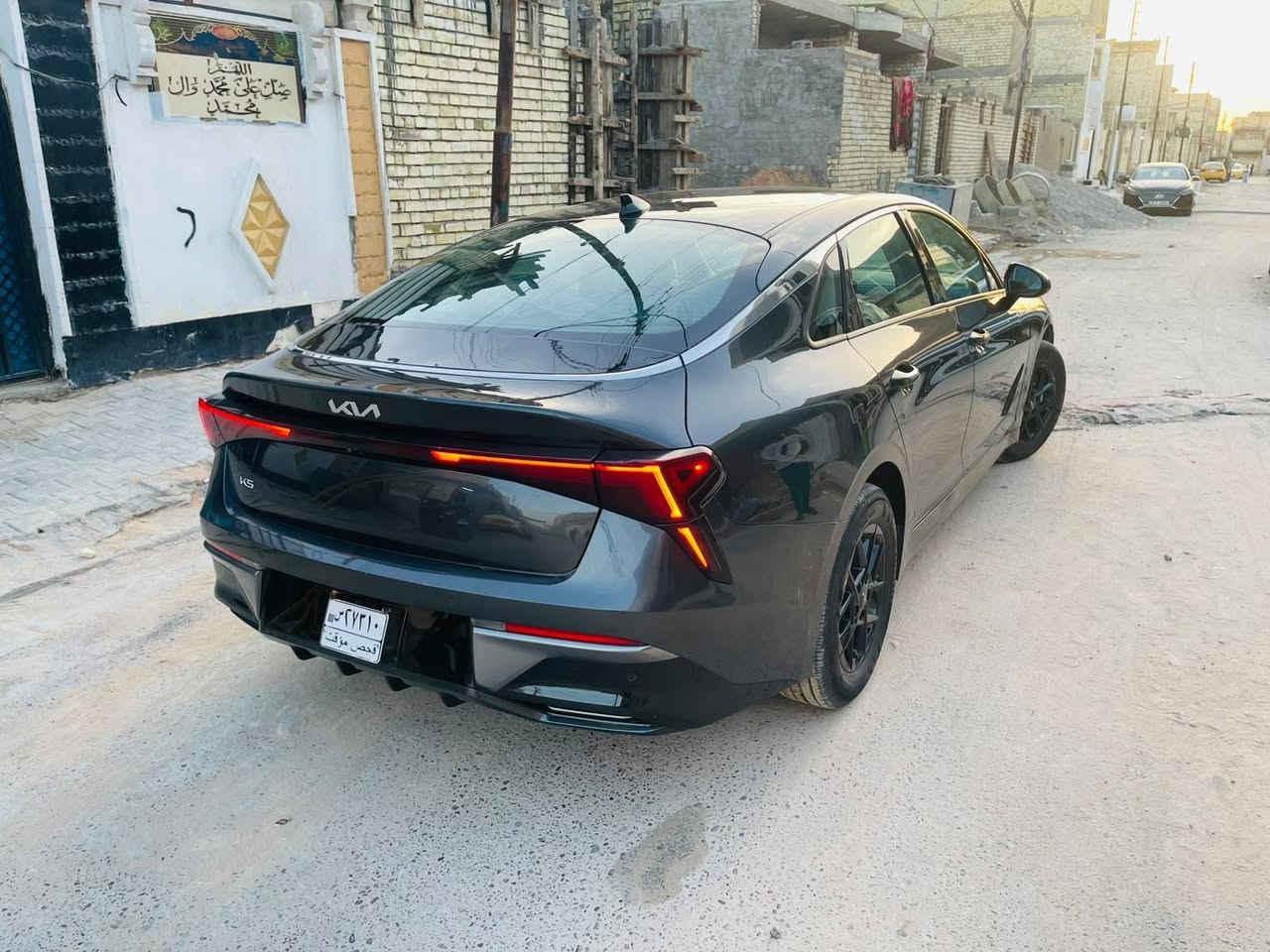 سلام عليكم عندي كي فايف مديل ٢٠٢٥ نص مواصفات ماشيه ٥٠٠٠  وارد امريكي مكينه 2500 بيه حادثة تبدل جاملغ عكس سايق وبنيد وباب خلفي بدون رقم مكاني بغداد مدينه الصدر ***********السعر ١٤٣ قفل قفل سياره بسمي كامله مابيه اي نقص
