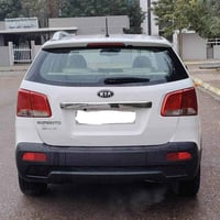 سورنتو ١٣ محرك 4 خليجي رقم اربيل بسمي 7 راكب ماشيه 130  السعر 155 رقم ...