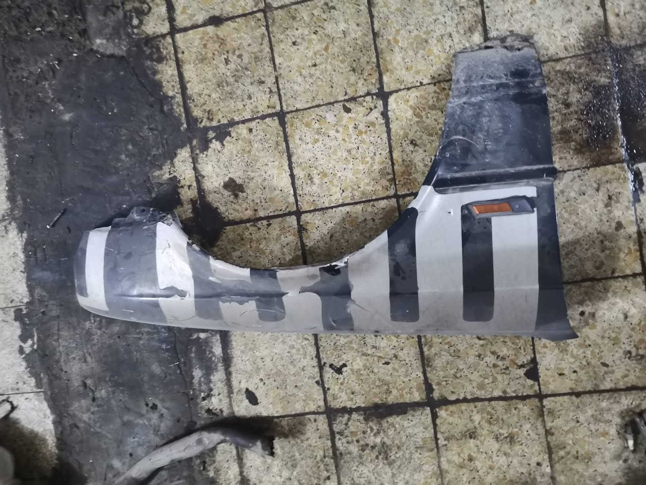 السلام عليكم شباب عندي غراض زعرة للبيع
كلج مروحة و الريشة 4 براغي 50 الف
مروحة كهرباء مني كوبر 25 الف
جاملغ امامي يمين 50 الف
سلكتر زعرة اوتو 50  الف
مكاني بغداد البياع توصيل ماكو


**إذا كنت صاحب هذا الإعلان وتريد حذفه لأي سبب، رجاءا أرسل رسالة إلى الدعم الفني**