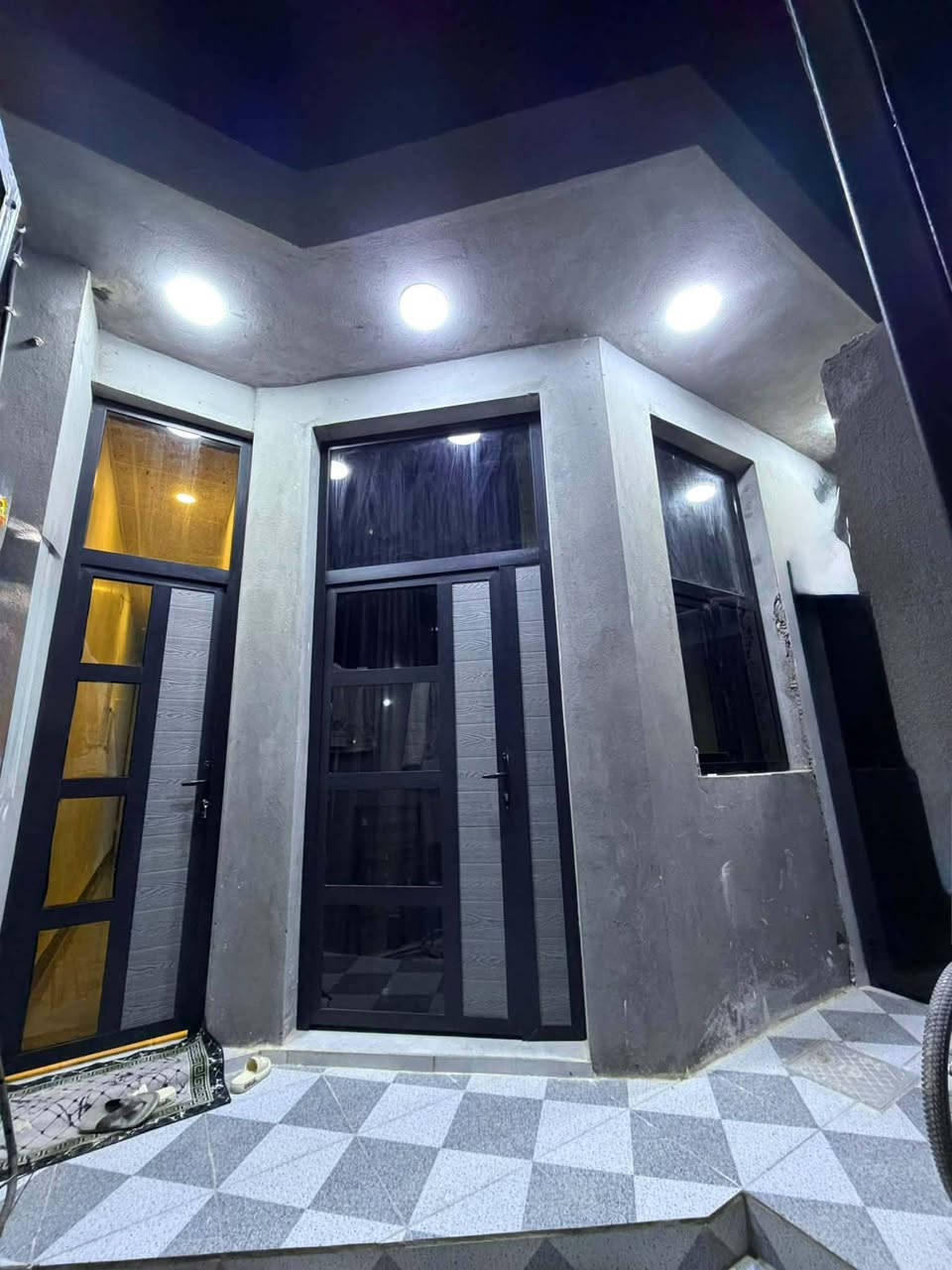 🛑 بيت للبيع 100م  5×20متر بيت بناء حديث ابي غرق قطع هيثم الجبوري سند ٢٥ بداية الشارع الثاني تبليط ومي وكهرباء ومدرسة للاستفسار الاتصال او مراجعة مكتب المنتظر للعقار  ابي غرق  بداية شارع الامام  ***********
