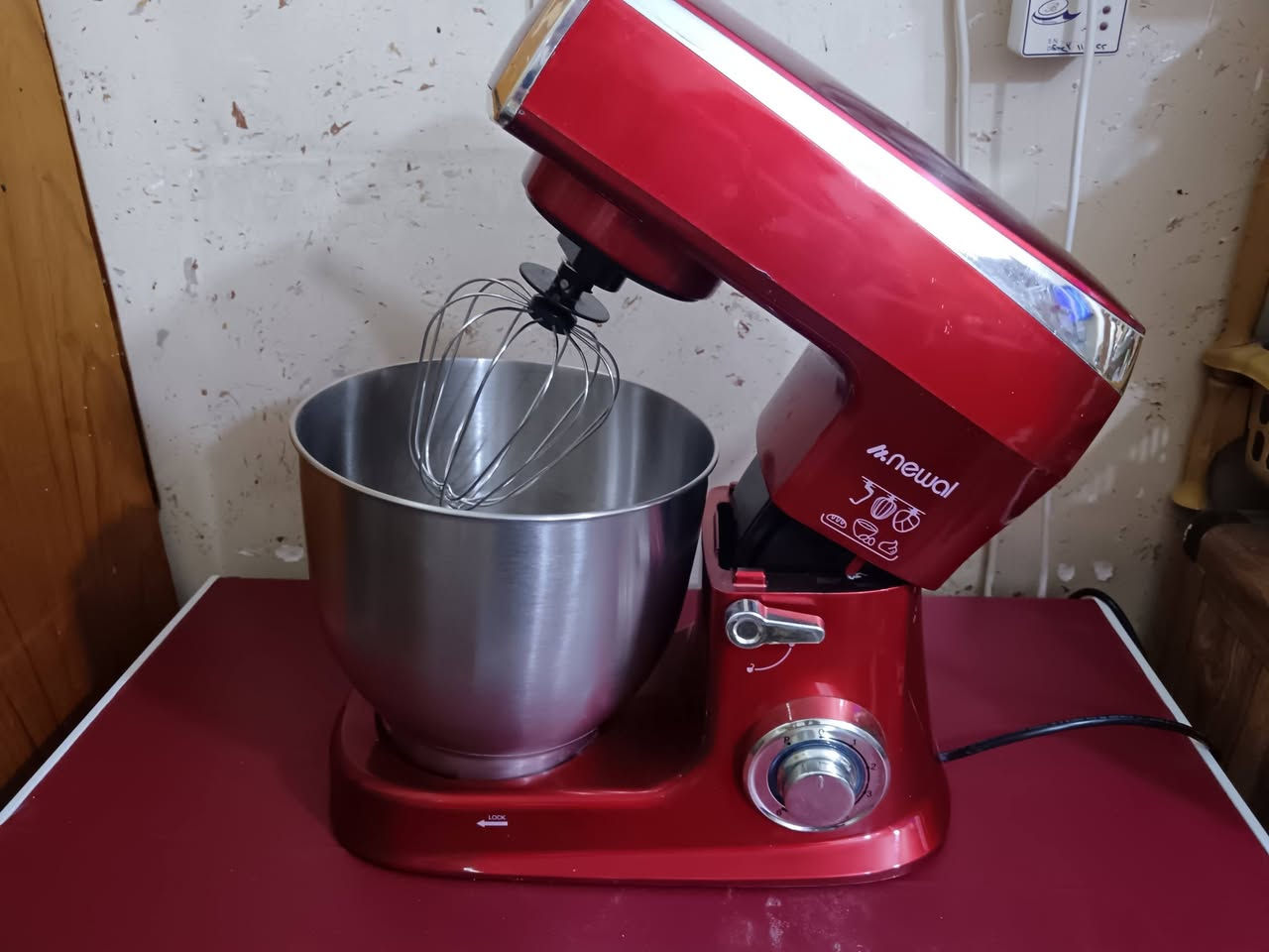 السلام عليكم
عجانة للبيع ماركة نيوال مستخدمة استخدام قليل نظيفة كلش
أغراضها كاملة
سعة سبعة ونص لتر
السعر ٦٠ الف
المكان بغداد العطيفية


**إذا كنت صاحب هذا الإعلان وتريد حذفه لأي سبب، رجاءا أرسل رسالة إلى الدعم الفني**