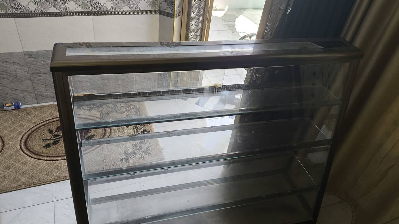 باترينات عرض للبيع
للاستفسار ***********
