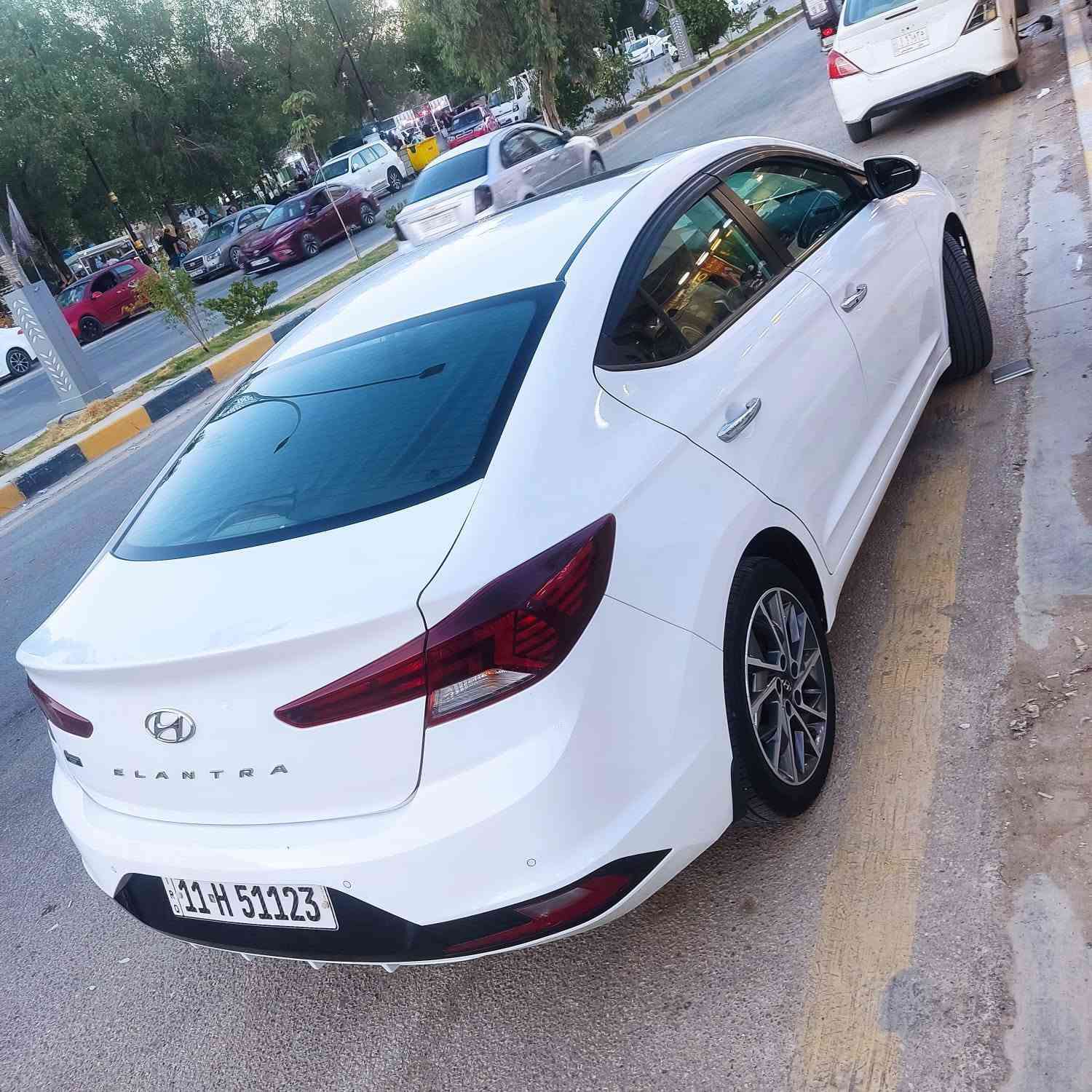سلام عليكم
النترا موديل 2020 خليجي مكفولة كفالة عامة رقم بغداد ماشية 114 الف مكاني بابل مركز المدينة للاستفسار 

***********
