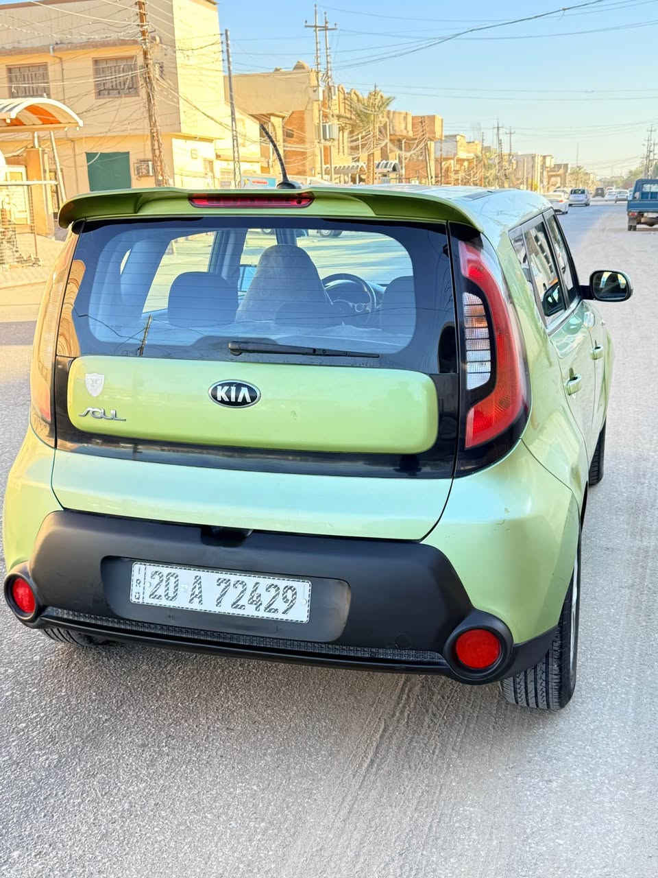 السلام عليكم كيا صول وارد امريكي موديل 2014 السياره جديده استعمال بيت . السياره ماناقصه برغي نظيفه بمعنى الكلمه رقم انكليزي مشروع وطني بأي محافظة تداور ماشيه 95000 . السياره بيها قطعتين حسب ماموجود بصورت السونار السعر 110 وبيها مجال حق الجيه . للاتصال ***********
