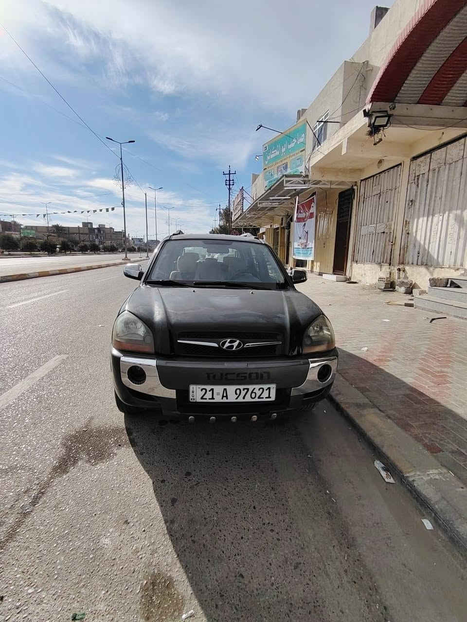 سلام عليكم توسان ٢٠٠٩ نظافه خير من الله مكينه ٢٠٠٠  كير ومكينه خير من الله كفاله السياره عده الجاملغ الخلف السائق ضرر خفيف جدٱ والباقي كفاله رقم سليمانيه تريد وكاله أو تحويل پأسمك السياره جدٱ نظيفه رقم الهاتف@ ***********/السعر ١١٣ وبيه مجال
