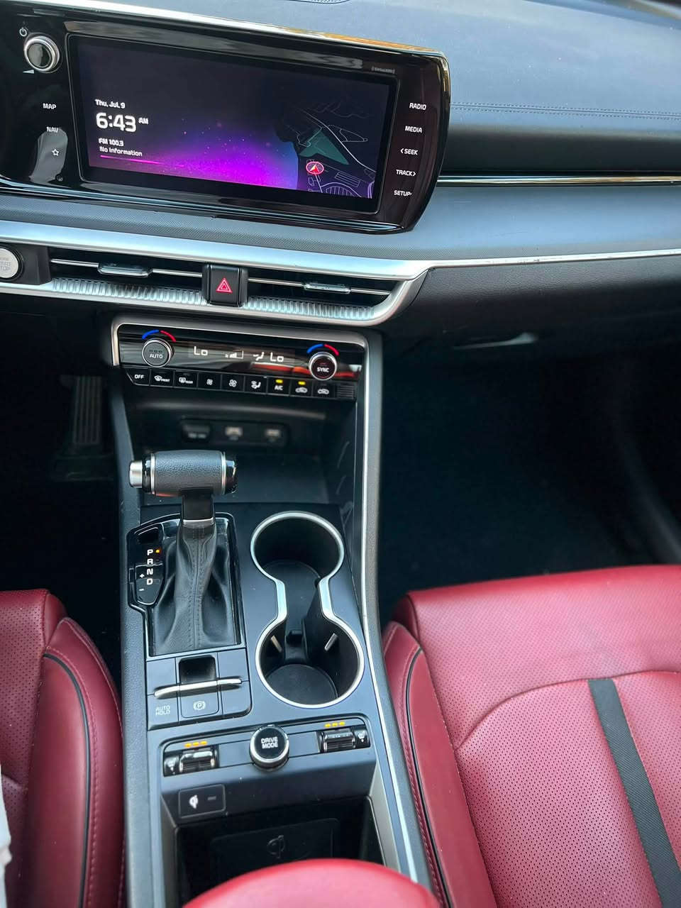 بيع مستعجل
موديل 2024

Kia K5 gt -line 

ماشيه 48 الف 

مواصفات السياره : 

1- بصمه أبواب و تشغيل عن بعد 

2- كشن ألسائق كهرباء 

3- شاشه كبيره 

4- لد نهاري 

5- ويل كب 18 

6- شاشه عرض أعطال بالدشبول 

7- كروز سرعه ذكي ( مثبت سرعه) 

8- كشنات تدفئة 

9- سايد بريك كهربائي 

10- GPS 

11- صندوق كهرباء 

12- قيادة ذاتيه 

13- شاحن واير ليس 

14- تحديد مسار 

15- مخارج شحن امامي و خلفي 2 

16- داخل احمر ) 

17- جام اوتو السائق 

18- مانع أنزلاق 

19- كامره دواره 

20- حجم ألمحرك 1600 توربو 

(حادث ألسياره جاملغ وبنيد   سعر السياره 153 للأستفسار  *********** السياره كلش جديده واحلى من الصور المكان بغداد
