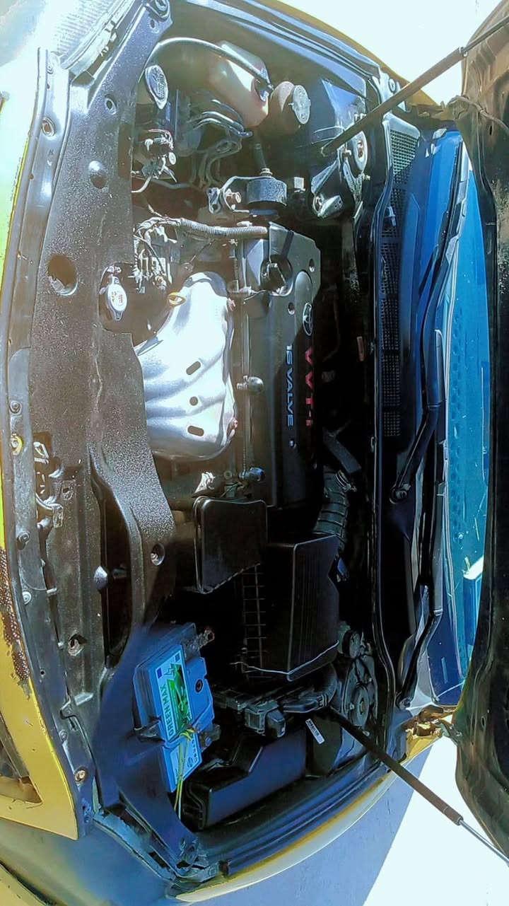 السلام عليكم كامري للبيع موديل 2007 رقم ديالى السعر 68 وبيها مجال قليل ‏‏‪***********‬‏ ابو محمد الوردي
