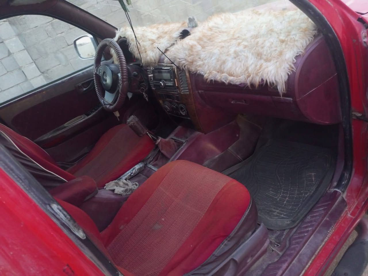 سيارة شيري مكفولة من الضربة والكص والنقل محرك ثرث واي ابلادي راعي السياره جاري يريد تحويل سنوية ساقطة ٢٠٢٣ 
سعر السياره 38 وبيه مجال العنوان البصرة الزبير الدرهمية ٢
هذا رقمي غير متواجد على الفيس ***********
