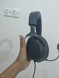 HyperX Cloud III • ٩٠٪ • ضمان سنة