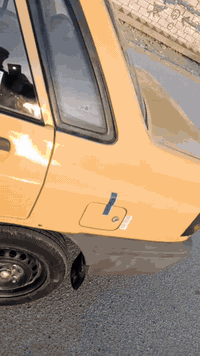 سلام عليكم
سايبا موديل 2011 كير محرك مكفولات شواصي لافطر ولاتعمير سياره حلوه وجاهزه سعر 28
عنواني بغداد 
***********
