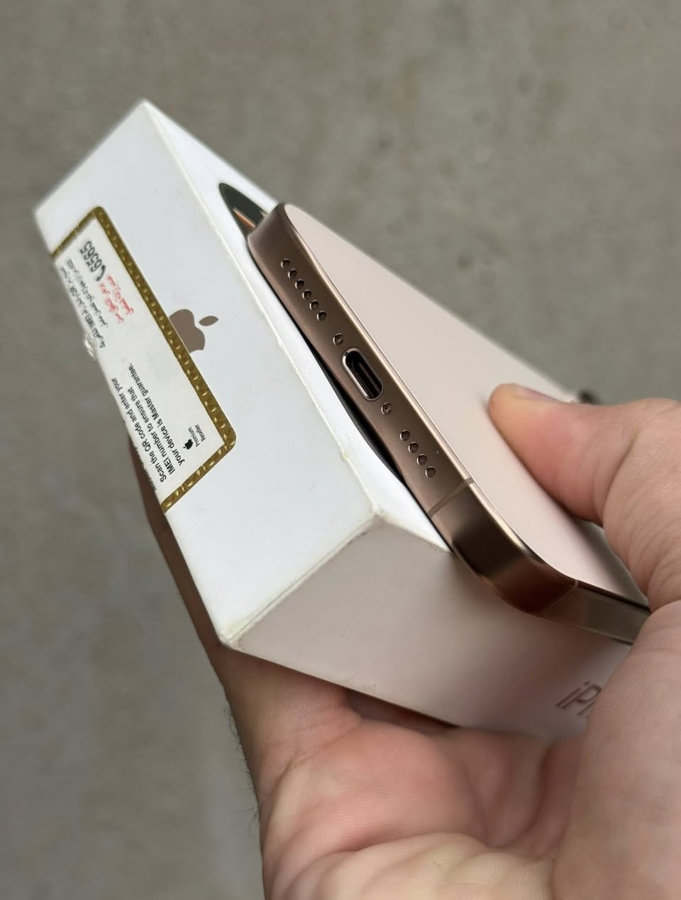 16برو ماكس ذاكره 256 بطاريه 94 جهاز جداد نضافه 100/100 فقط بي هاي الشامه بل طرف موضحه بل صوره الجهاز مكفول كفاله عامه مكاني بغداد سعر مليون و125 الف 
***********
