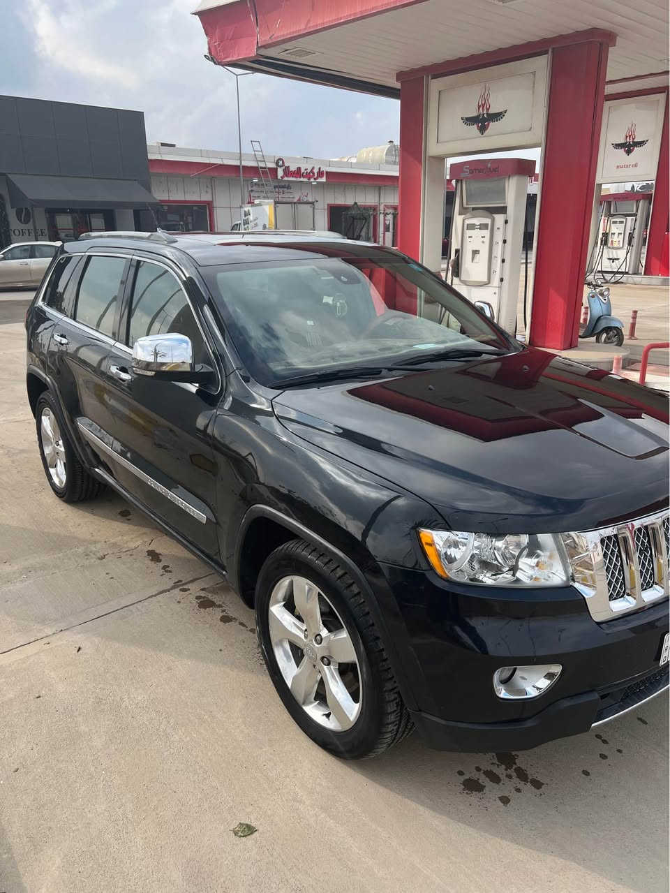 جيب  لاريدو 2012 اعلى فئة اوفر لاند هيمي  5.7 سومت فول كلين تايتل  داخل بل عراق صاير ربع بابين وربع جامرلغ  صبغ بدون دواخل شاشة دشبورل قلاب شاشة سقف كشنات كهرباء وضعيات قيادة دبلات اير باك يعني جكات تتعلة وتتنصة فتحة سقف داخل مشمشي  كشن هيتر وتبريد رادارات حساسات بصمة نقطة عمياء لايتات زينون  صندوك كهرباء فور ويل  ويل srt السيارة متصرف عليهة الف دينار وفول الفول وصدرجديـٍْْNeWـٍْْد اي نقص ما بيهة باتري جديد ماشيه 149 mi
مال جناي سعر 147 مجال او مراوس حسب القناعه 
المكان كركوك حمزلي
*********** كركوك, العراق
