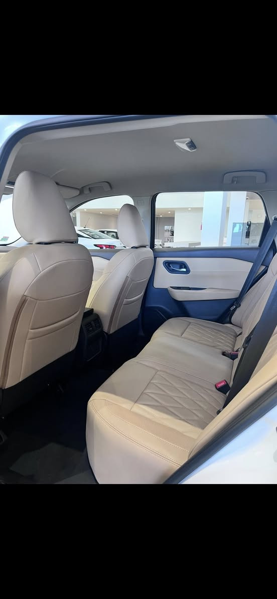 نيسان اكستريل زيرو (صفر كيلو متر) وكالة موديل ٢٠٢٥ فئه
محرك ٢.٥٠٠ تنفس طبيعي
٢ ويل مع انظمة قيادة متعددة
اوتو هولد وهاند بريك كهربائي بصمة
ويل حجم ١٧
شاشة امامية تدعم نظام ابل كار بلي و اندرويد اوتو
حساسات خلفية مع كامرات ٣٦٠ درجة
تحديد مسار و مانع تصادم
قطعتين تبريد 
مصابيح امامية LED مع اضواء نهارية LED
مصابيح الضباب الامامي و الخلفي LED
مع ضمان الوكالة ٣ سنوات او ١٠٠ الف كيلومتر  
للاستجابة السريعة و معلومات اكثر يرجى التواصل واتساب

*********** 
نور مؤيد
