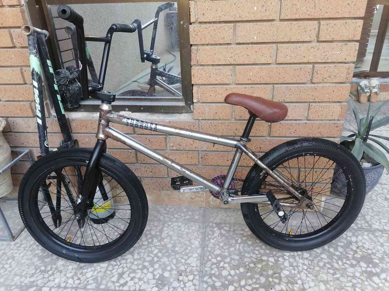 السلام عليكم بايك سابروس موديل 23 فول كاستم غراضه كولت ويكلات السعر 950


**إذا كنت صاحب هذا الإعلان وتريد حذفه لأي سبب، رجاءا أرسل رسالة إلى الدعم الفني**