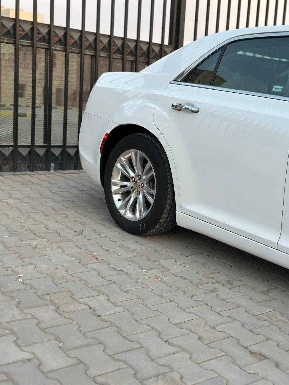 سلام عليكم البيع واباما ٢٠١٦ داخلة كفالة صار بيهة داير جاملغ خلفي كلير فول مواصفات cدواخل بيجي ويل مكسيكي بردة خلفية كشن حار بارد يدات كروم مري كروم ميموري خزن ذاكرة رقم اربيل تحويل او وكالة ماشية ١٠٠ حقيقي رقم هاتف ***********
