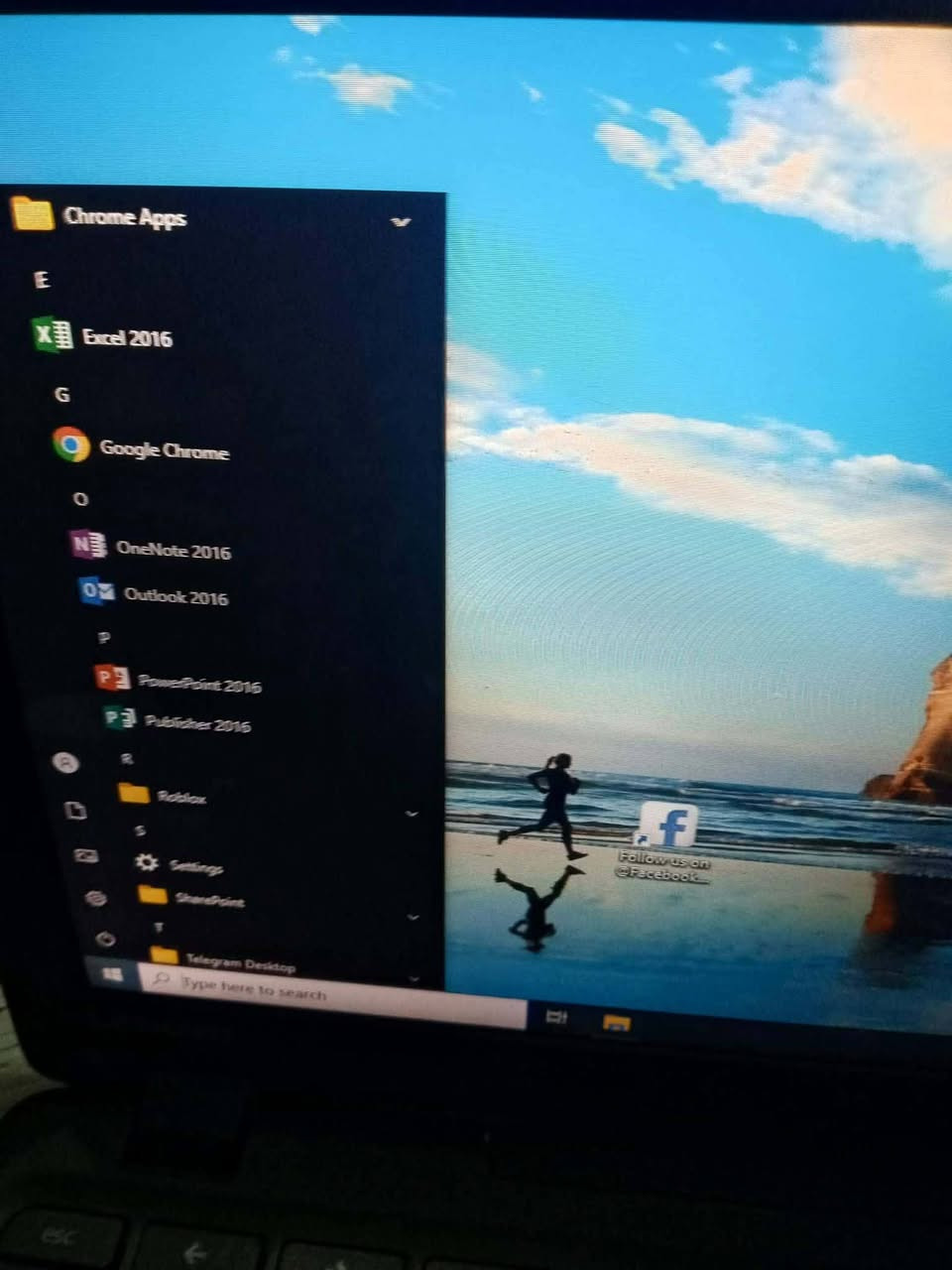 للبيع او مراوس بموبايل
لابتوب 
Lenovo 
google chrome
 N23
لابتوب 
لينوفو 
كوكل كرومي
 أن23
وياهه شاحنتهه

تكدر تستخدم 
شاشة لمس أو دكم
 وتكدر تنزل بيهه برامج 
وبيهه كامره دواره
 خلفيه و أماميه 
استخدام مريح جداً 
تكدر تشحن جهازك منهه
 وتكدر تفتح موبايل بيهه 
وتدعم جميع اللغات 
وجميع البرامج 

وياهه شاحنتهه

السعر 55 الف
 العنوان كربلاء 
هـ***********
