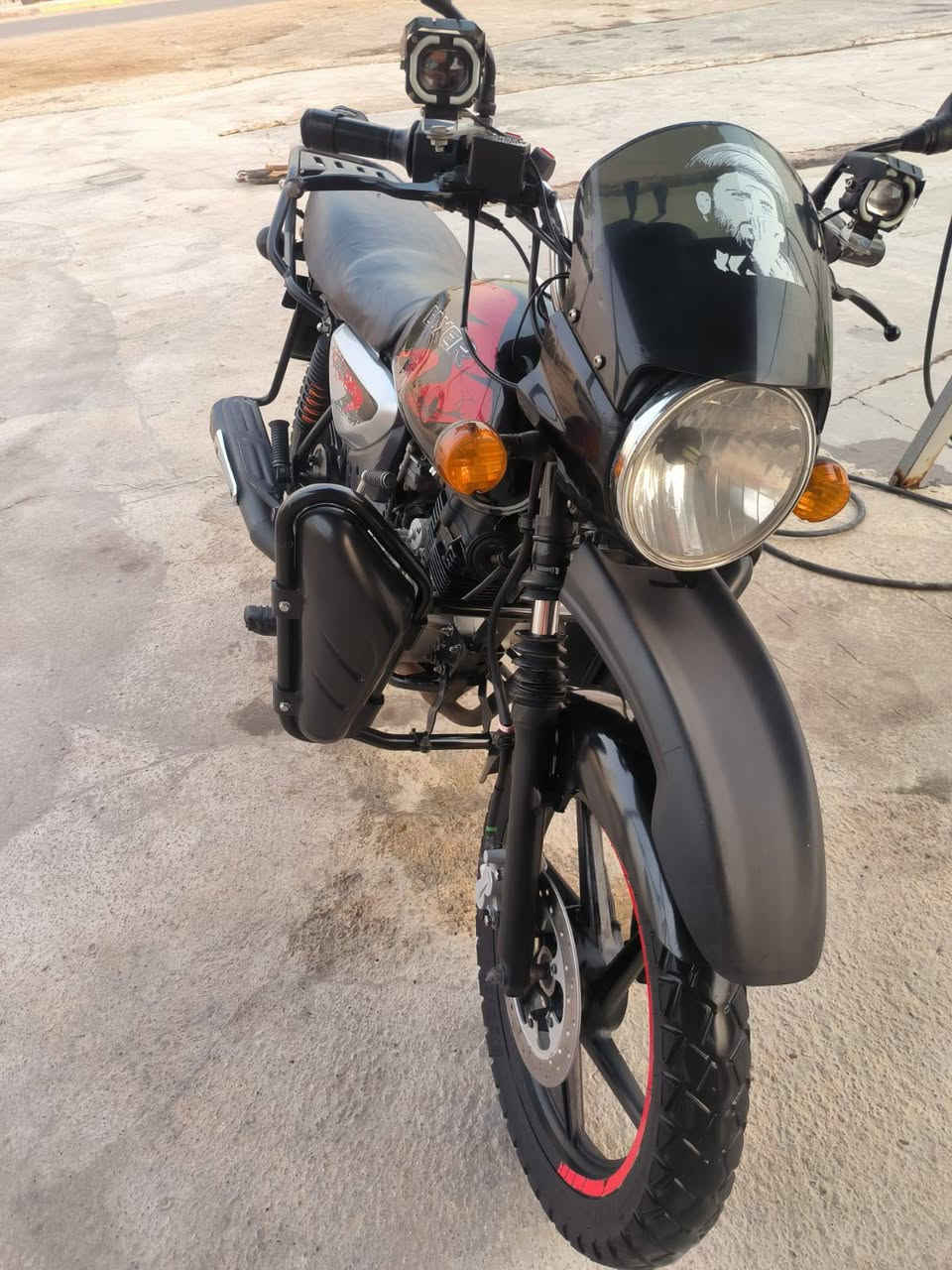 للبيع بوكسر موديل 2023
دراجة جديدة شوفت عينكم 
نضافة فول
مكفولة من كلشي 
مرقمة بغداد رقم انگليزي 
مكاني بغداد الامين الثانية 
سعر ٢٦٠٠ وبيهة مجال 
***********
