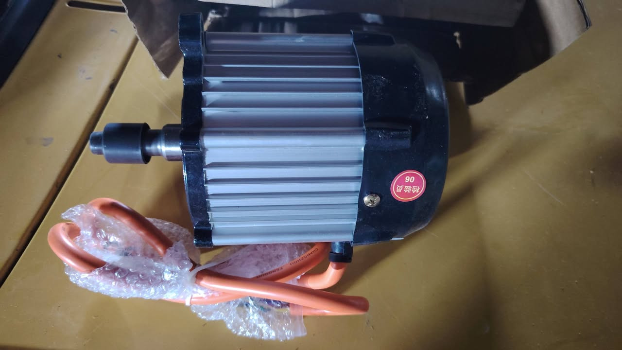 يوجد جميع ادوات الستوتات والدراجات الشحن 
تصليح موقعي نجيك الباب بيتك المراسله او الاتصال *********** واتساب
