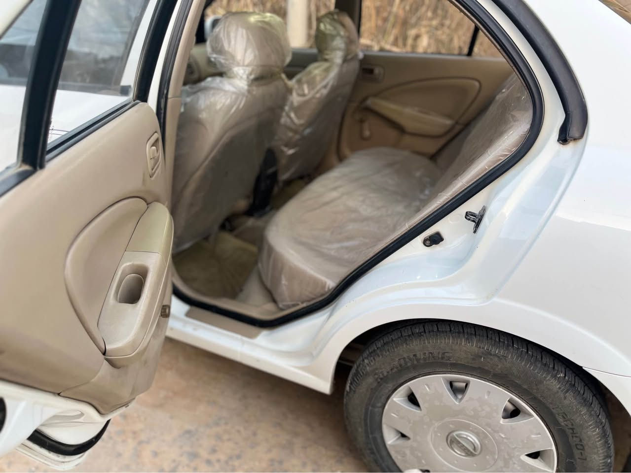 سلام عليكم نيسان سني مديل 12 محرك 1800 
بدون حادث مكان سياره كربلاء الاسفسار تصل 
***********
*********** كربلاء, العراق
