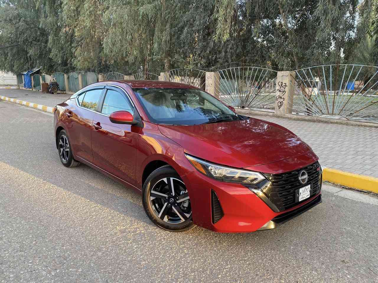 السلام عليكم
للبيع نيسان سنترا 2025   

وارد امريكي ضرر بسيط بيه بنيد صبغ فقط

وتعديل بارد بسيط براس الجاملغ الامامي على كد شبر

صور الحادث مرفقه مع الصور 

مواصفات 

بصمه + دخول ذكي 

شاشه و كاميرا    ويل كروم 

رادار امامي ورادار جانبي كله شغال

تحكم ستيرن كامل   حساس خلفي 

كير اوتو ومحرك شرط على وضع الشركة محرك 2000

السياره حلوة وجديدة لوك  ماشيه 18 جايه من امريكا ماشيه 17 يعني بحالت الوكاله السيارة جاهزه من كلشي مابيه نقص 

السيارة حره بدون رقم  

السعر 135 وبيه مجال الشراي يخابر 

***********
