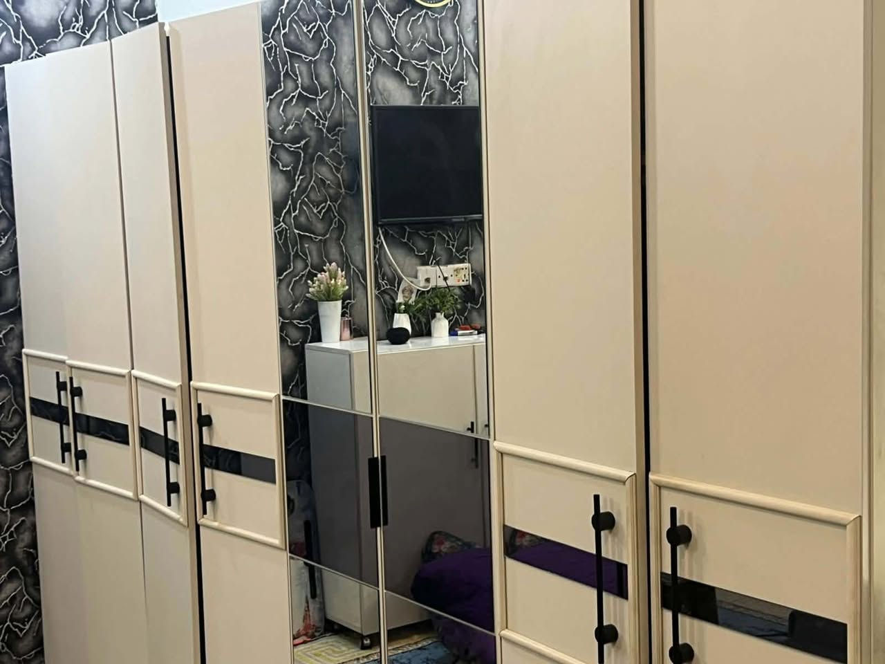 السلام عليكم غرفه تركيه مابيها اي ضرر عشر قطع نضيفه جدا
السعر750بيها مجال بسيط 
العنوان بغداد جسر ديالى


**إذا كنت صاحب هذا الإعلان وتريد حذفه لأي سبب، رجاءا أرسل رسالة إلى الدعم الفني**