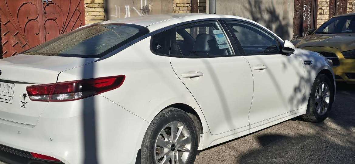 تتمتع هذه المركبة بحالة ممتازة وصيانات دورية منتظمة.
إنها الخيار الأمثل لمن يبحث عن الجودة والموثوقية
اوبتيما 18
كوري مكينه 2000دوش
سياره جاهزه ماناقصه برغي
بدون حادث بدون فتح بيه بارد بسيطه أثر طخه بسيطه 
سعر 156
صور السونار موجوده
مكان سياره ميسان تحويل مباشر
***********
