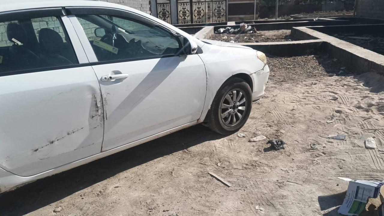 سلام عليكم بسبب وعود الكاذبه بي واي دي لبيع موديل 2013 كير مكينه متعهد بيهن سياره اوتوماتيك تشغيل  بصمه ابواب بصمه مشروع وطني سياره خير من الله مكان سياره بابل النيل خلف محطه بانزين خانه الحمره استفسار ***********
