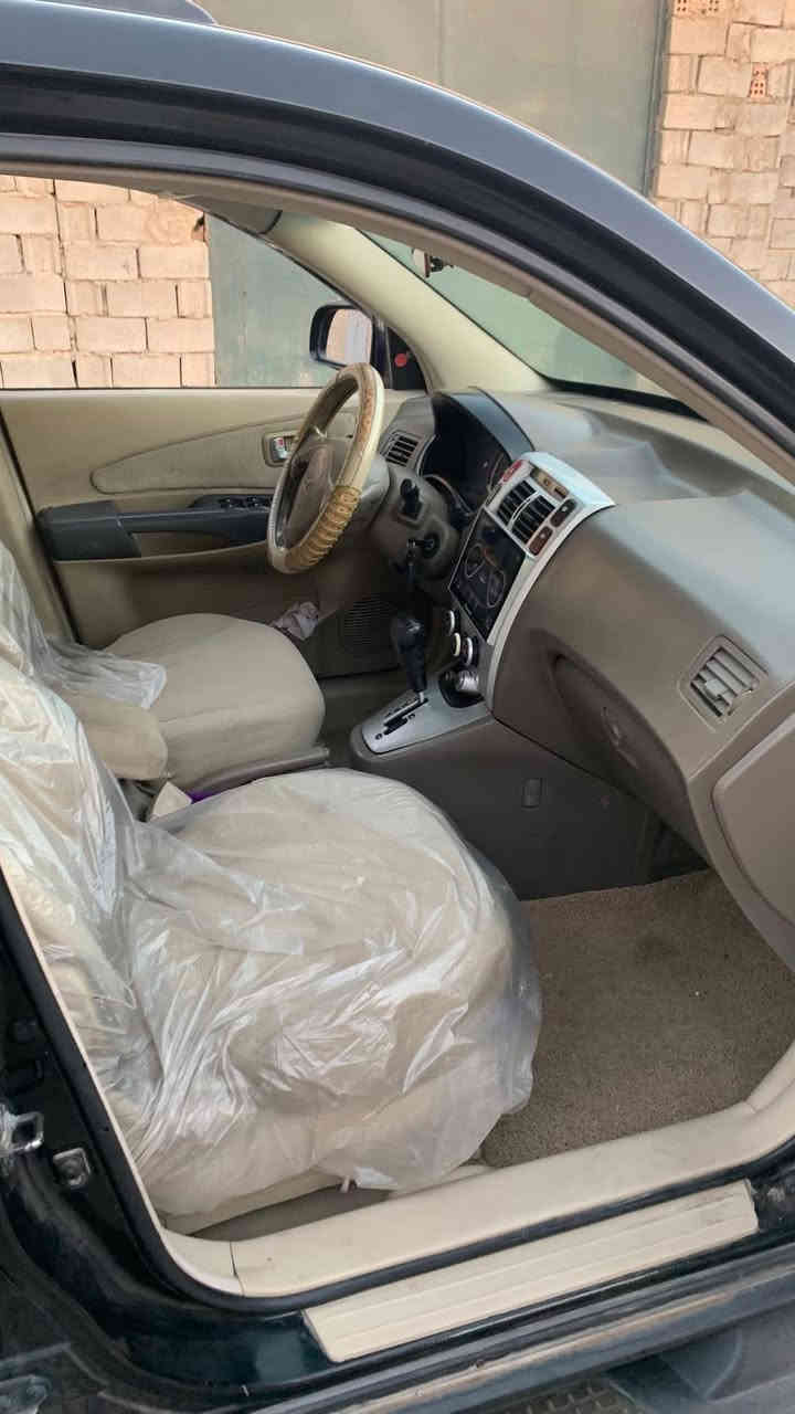 سلام عليكم
السعر 97ورقه وبيه مجال بسيط جدا 
سياره توسان البيع مستعجل
سياره خليجي موديل 2006
سياره نضفتها 90\100
صبغ قطعتين جاملوغ الأيمن شبر أصابه ومصوبغ كله 
  البنيد مصبوغ  دكت جاكوج مابي 
السياره مكفوله كفاله عامه 
السياره بسمي 
سنويه مشروع وطني 
تحويل مباشر ما انطي وكاله 
تخم تاير جديد 
محرك وكير مبدل مال كصه امارتي استندر 
تبريد ثلج 
لايت زنون 
السياره خير من الله ميحتاجله شي بس شغل وتطلع
الاتصال ***********
