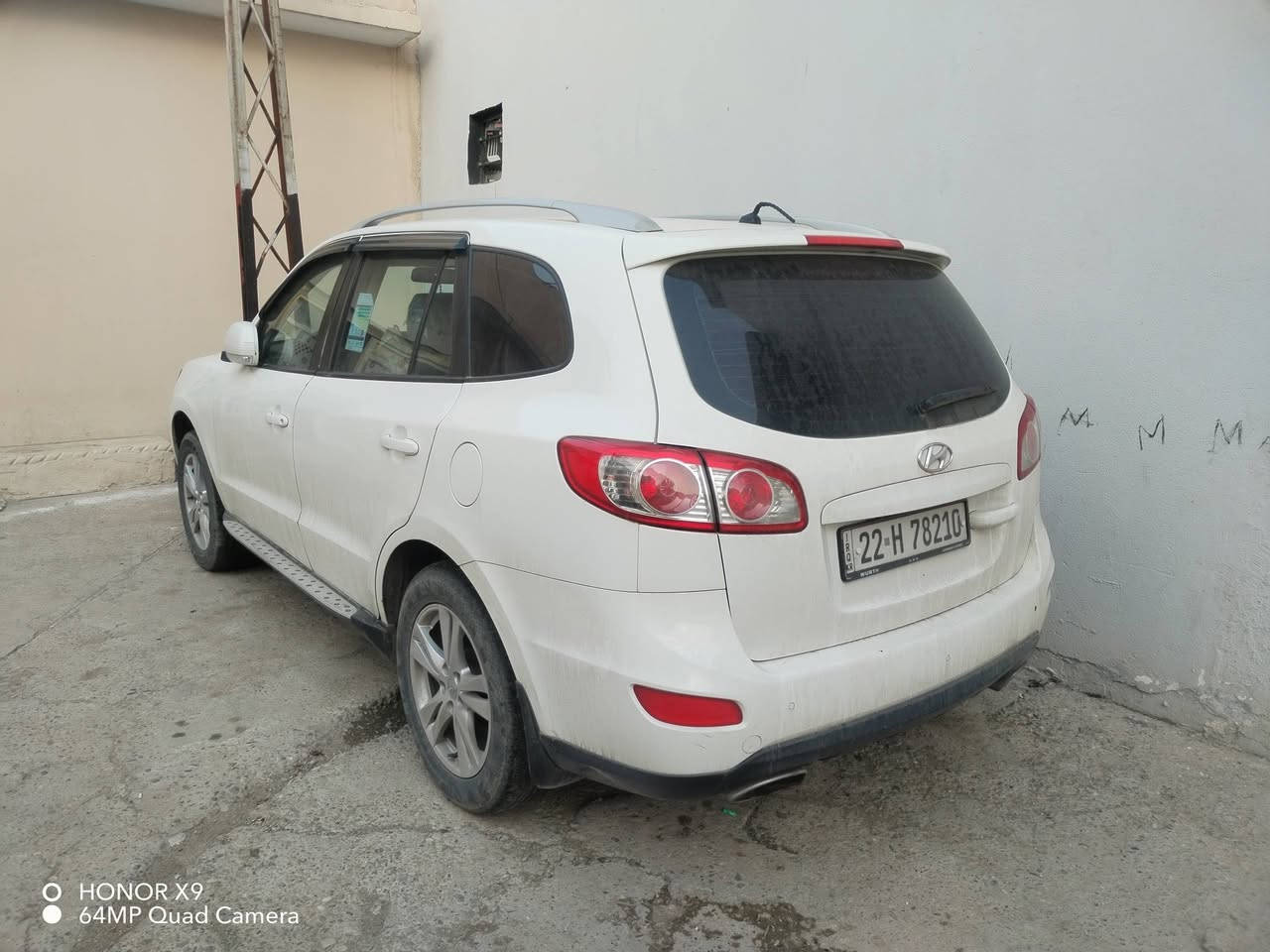 سلام عليكم سنتافي 2011
مكفوله من الصبغ
رقم شمالي مصطره اربيل
سنويه 2030 والسياره  بسمي وهزه جديده 
تبريد 3 قطع والتريد بشرط 
7راكب
مري شفط
فتحت سقف 
كوبون بانزين
السعر١٤٩ وبيها مجال بصيط كي
ملاحضه السياره بيها ٤ اماكن بارد صغيره  
التواصل *********** بي واتس هم 
اسيا***********
