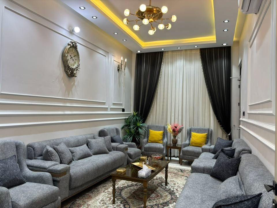 - [ ] للبيع  ( بناء حديث مودرن تنفيذ وتصميم شركة فكتور / بغداد) ١٥٠ متر
السعر ٣٥٠ ومكلفني ٣٧٠ الله شاهد 
للاستفسار*********** 
***********

- [ ] عقار ( بيت وشقة بنفس العقار)
- [ ] بيت في حي المعلمين الجديد الفتحة الأولى قرب روضة أطفال الياسمين مجاور بيت طارش ً
- [ ] تفاصيله ً
- [ ] سنة البناء ٢٠٢٤ على ٢٠٢٥ تنفيذ شركة فكتور / بغداد زيونه 
- [ ] مساحة البيت ١٥٠ 
- [ ] يتكون من بيت ( ٤ غرف نوم من غير الشقة ) 
- [ ] الطابق الارضي 
- [ ] استقبال كبير ٦وربع طوله
- [ ] مطبخ العائلة كبير ٤*٣.٥
- [ ] مطبخ حار قياس ٢*٣
- [ ] صالة المعيشة ٥*٤
- [ ] حمام داخلي 
- [ ] حمام خارجي 
- [ ] موزع بين الغرف يحتوي على مغاسل 
- [ ] مخزن 
- [ ] حديقة داخليه 
- [ ] غرفتين نوم كبيرة 
- [ ] طرمه 
- [ ] ٠٠٠٠٠٠٠٠٠٠٠٠٠٠٠٠٠
- [ ] الطابق الثاني 
- [ ] غرفتين نوم 
- [ ] صالة 
- [ ] مجموعة صحيات 
- [ ] بالإمكان الدخول على الشقة من الطابق الثاني لوجود باب مقفل في حين ربط الشقة مع البيت ً
- [ ] ٠٠٠٠٠٠٠٠٠٠٠٠٠٠٠٠٠
- [ ] الطابق الثالث
- [ ] صالة كبيرة جدا مع موزع 
- [ ] علما سياج الستارة ارتفاع ٢ متر يحتاج متر فقط ويكون جاهز لهيكل الثالث ً
- [ ] ٠٠٠٠٠٠٠٠٠٠٠"""
- [ ] الشقة 
- [ ] تتكون من 
- [ ] مطبخ ٣*٣.٢٥
- [ ] صالة ٣*٣.٢٥
- [ ] موزع بين الخدمات وغرفة النوم 
- [ ] غرفة نوم كبيره قياس ٥*٣.٥
- [ ] بلكونات اثنين 
- [ ] درج خارجي مستقل 
- [ ] مخزن اسفل الدرج 
- [ ] الشقة مزودة بحاكية صوت وصوره لمراقبة الباب من الخارج 
- [ ] مزوده بخط امبيرية الخط المزدوج الذكي
- [ ] ماطور ماء ذكي يشتغل ذاتيا مع مقطوره كبيره سعة ٢٠٠٠ لتر 
- [ ] مزود بمنظومة ارو 
- [ ] الغاز دفن يوضع اسفل الدرج قبل لاتصعد 
- [ ] سخان كبير سعه ١٥٠لتر 
- [ ] إنترنت 
- [ ] ستلايت موزع على غرفة النوم والصالة 
- [ ] خدمات حمام تواليت مغسلة غسالة 
- [ ] ٠٠٠٠٠٠٠٠٠٠٠٠٠٠٠٠٠٠٠٠٠٠
- [ ] ملاحظة 
- [ ] البيت على ارتفاع الطابقين ٣.٥ متر 
- [ ] سقوف جبسن بورد مع انارة مزدوجة ضمان سنتان
- [ ] الكهرباء ضمان 
- [ ] أبواب الرئيسية قاصة عدد٢ 
- [ ] أبواب الارضي تركي مانع للصوت ذو متانة عالية استيراد شخصي من تركيا 
- [ ] الشبابيك ألمنيوم قياس ١٠ نوع اوغلو الثقيل واغلبهن دبل جام قياس ١٠ ملم 
- [ ] صبغ جوتن 
- [ ] مغاسل تركية 
- [ ] تشطيبات وتفرعات الماء التركي الدرجة الأولى والأنابيب شركة المميز 
- [ ] المفرغات رالصاروخية عدد٤ 
- [ ] كيزر كبير مع مقطورة كبيرة 
- [ ] نظام إنترنت سلكي لكل غرفة بإمكانك ربط فيشة 
- [ ] نظام كامرات داخلية وخارجية ً
- [ ] …………….
- [ ] تم استغلال المساحة بصورة هندسية  لتلبي نفس قياسات قطعة ٢٠٠ متر ً
