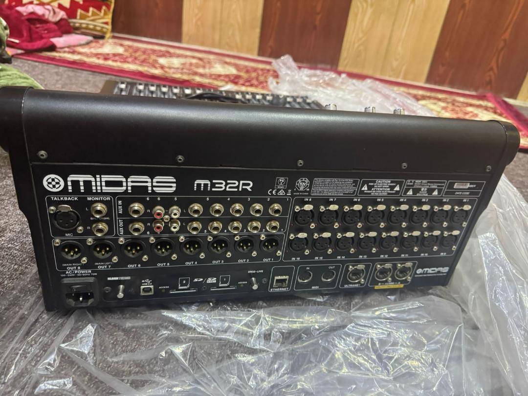 ميداس للبيع نضافه ٩٩ المكان بصره السعر ١٧ ورقه قفل


**إذا كنت صاحب هذا الإعلان وتريد حذفه لأي سبب، رجاءا أرسل رسالة إلى الدعم الفني**