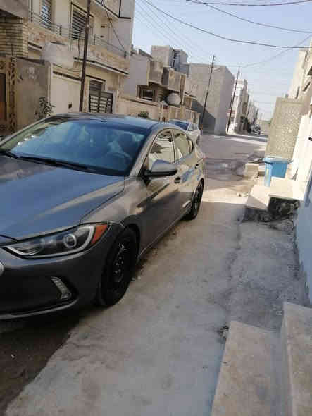 السلام عليكم النترا 2018
السياره نص فول 
المواصفات عاديه نقطه عمياء 
تحكمات ستيرن جهتين 
حساسات خلفيه 
شاشه اعطال 
باتري جديد 
السياره ماشيه 190 الف 
صور الحادث بالمنشور 
السعر 118 بيه مجال 
سياره جاهزه 
***********
