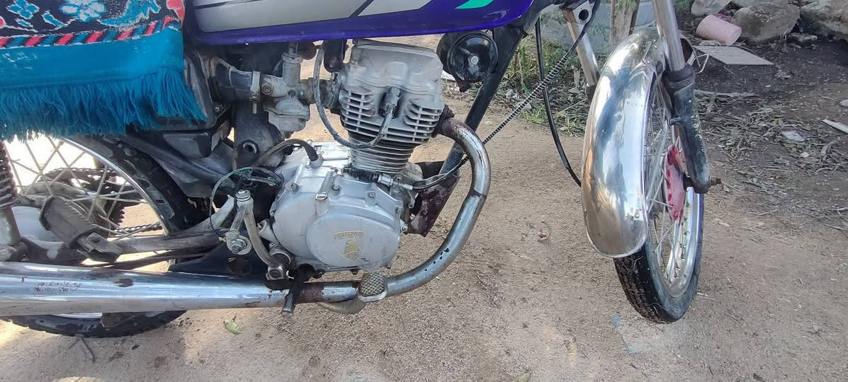 دراجة اربعة كير ارشا مديل17 كلك مكفولة من السرقة دراجة نوع ارشا  محرك ناعم السعر250
المكان كربلاء حي الأمن الداخلي ***********
