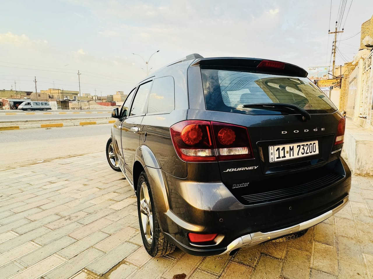 السلام عليكم للبيع فقط
دوج جورني 2016 بغداد الدولي الأنكليزي السيارة باسمي
كروس رود.. فول مواصفات عدا الفتحه
محرك 6 سلندر 
لون فيلي
كشن كهربائي
تحكم ستيرن وشفتات
شاشة كبيرة
دواخل جلد
7 راكب
تبريد ثلاث قطع ، تدفئة
شاشه
كامره + حساسات خليفه
مثبت سرعه
تخدم تايرات جديد
حدادية جاهزه امامي وخلفي الامامية تم تبديلها بالكامل قبل شهر
تحويل ثاني يوم ضررها جاملغين وبنيد تبديل وباب صبخ
وباب توحيد صبع
سعرها ١١٨ وبيها مجال بسيط
‎*********** للتواصل
المكان—- ذي قار الشطرة
