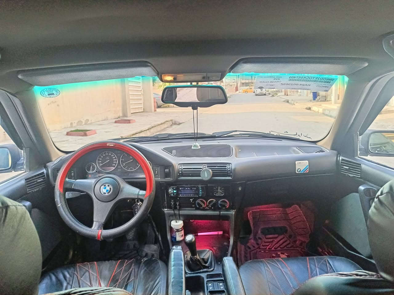 بيم دبليو موديل 1991 محرك كبس كير عادي مكينه والكير شرط سياره كاملا مكملا رقم جديد وهزه جديده صبغ حزام للجماليه بدون اي معجون سياره جاهزه كهربائات كلها شغاله طخم تاير وويلكب جديد + طخم السياره جديد وكامل مكمل وكزوز رياضي ، تبريد شغال السياره مابيه كلوب مايشتغل كلو شغال شرط التحويل السعر 52 وبيها مجال للستفسار⬇️️
***********📞
‏‪***********‬📞
