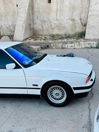 بي إم 525i • ١٩٩٢ • فول فول