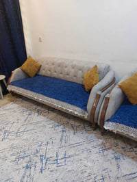 تخم تركي • سرير قلاب • ١٠ مقاعد