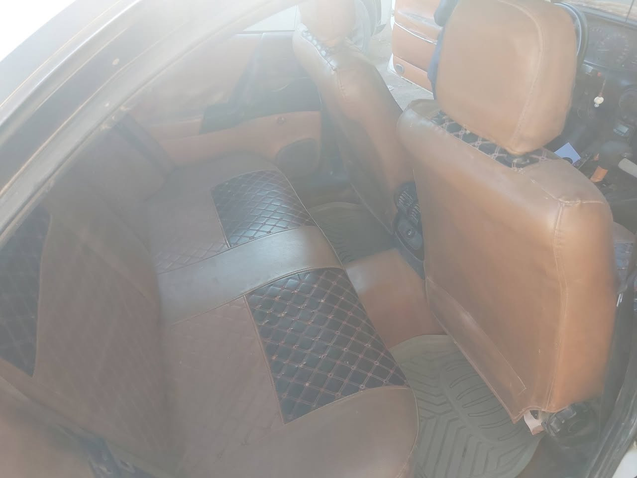 سلام عليكم اوبل بزونه ٩٤
بلادي الكشر بي خياسات والشاصي مصلح وكهلن هجي 
مكينه نص عمر كير جديدة باتري جديد تخم تاير صار سبوعين شاد داينمو هم جديدة شديت ١٢٠ امبير اكبر 
تبريد شغال مكاني نجف عليه غرام ١٠٠ الف فقط 
رقمه بغداد راعيه يريد مداور درة مالت الله مكان السيارة نجف رقمي ***********  سعر ٣٢ بيه مجال
