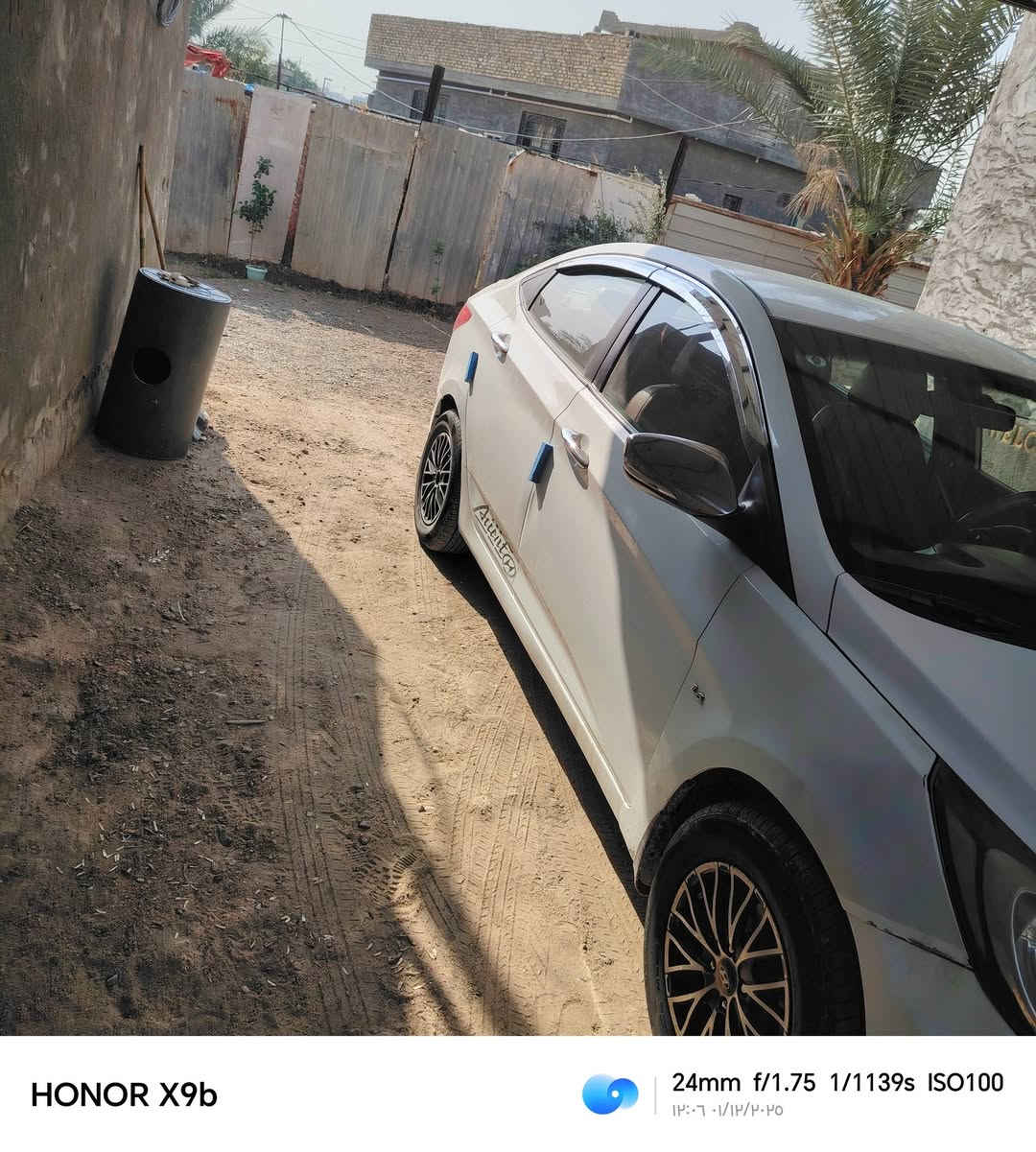 سلام عليكم اكسنت 2011 خليجي محرك 1600 دوش السعر 85 بيها مجال العنوان بغداد قرب مرور التاجيات ***********
