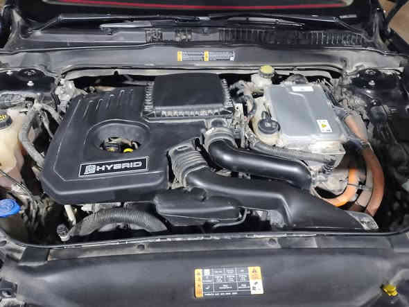 السلام عليكم سياره فورد فيوجن موديل 2019 سياره كامله جاهزه السياره هايبرد مكينه 2000 رقم بغداد رقم *********** سعر السياره 125 وبها مجال
