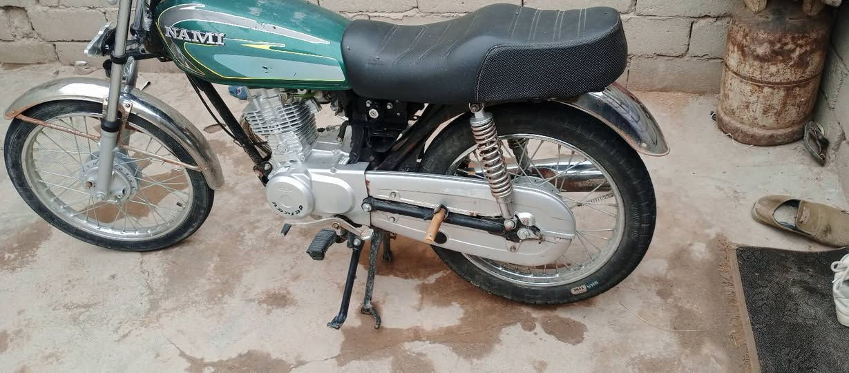 سلام عليكم دراجه ادوات تعمير 24مديل السعر 550رقم الهاتف ***********
