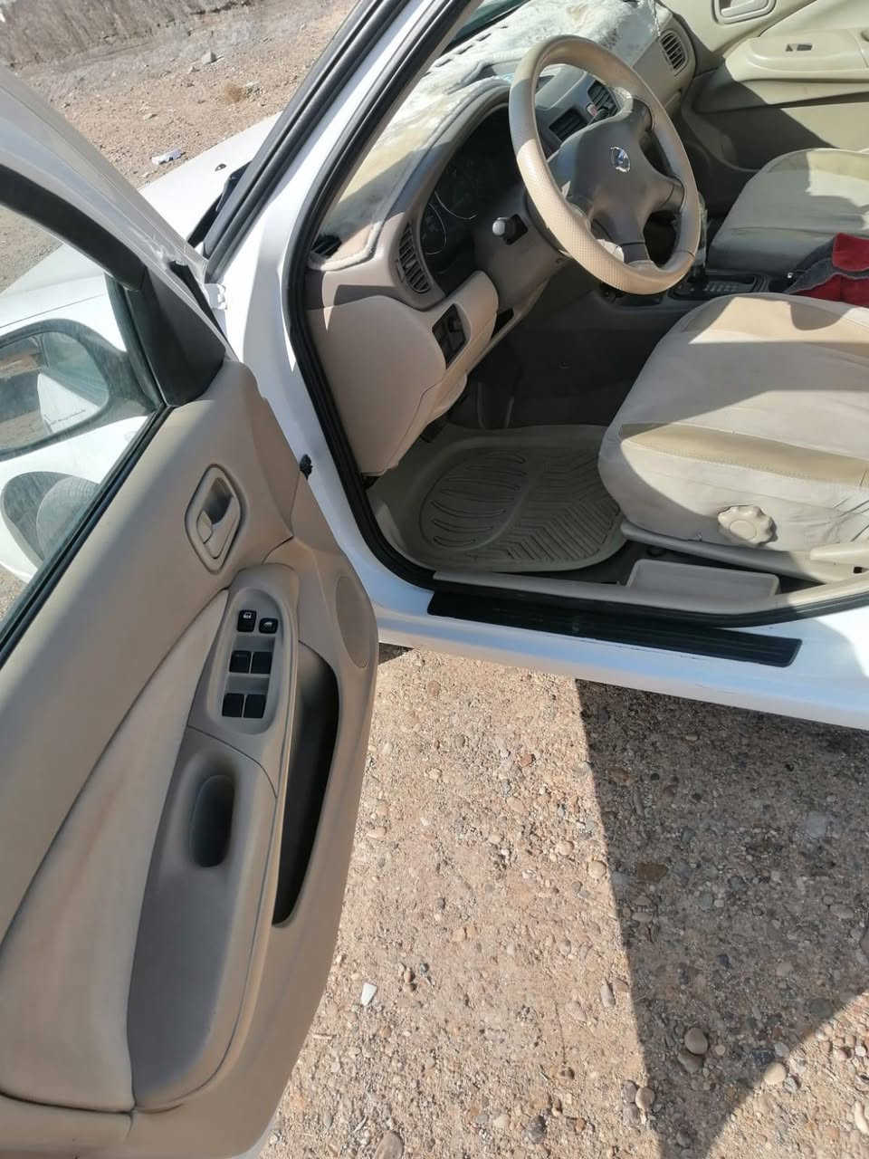 سلام عليكم سني ياباني 2010 مكفولة ماعده طخه خفيفه براس جاملق لخلفي شبر صبغ ولباقي كفاله كير محرك  مكفول كير اوتوماتيك رقم سليمانيه سنويه 29 ثاني يوم تحويل بسمك سعر 122 وبيهه مجال مكاني رمادي ***********7 ابو بيداء الفرا جي
