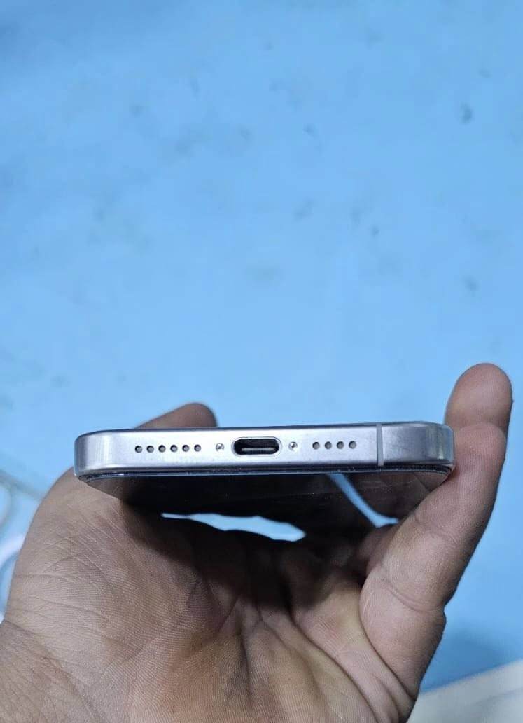 آيفون ١٥برو ماكس للبيع
بطاريه 87
ذاكره 256
ضرر ضهر مفطور والكامره البورتريه عاطله فقط بورتريه


**إذا كنت صاحب هذا الإعلان وتريد حذفه لأي سبب، رجاءا أرسل رسالة إلى الدعم الفني**