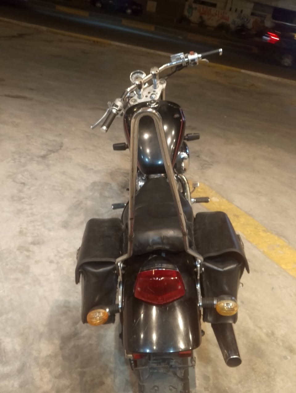 سلام عليكم 
للبيع هوندا ستيد 400
مكينة خير من الله 
گير مضبوط 
صوت بلادي
الدراجة مرتبة وجاهز  السعر:1٫400,000 
 المكان: بغداد – الحرية الثانية
📞 للتواصل: ***********
