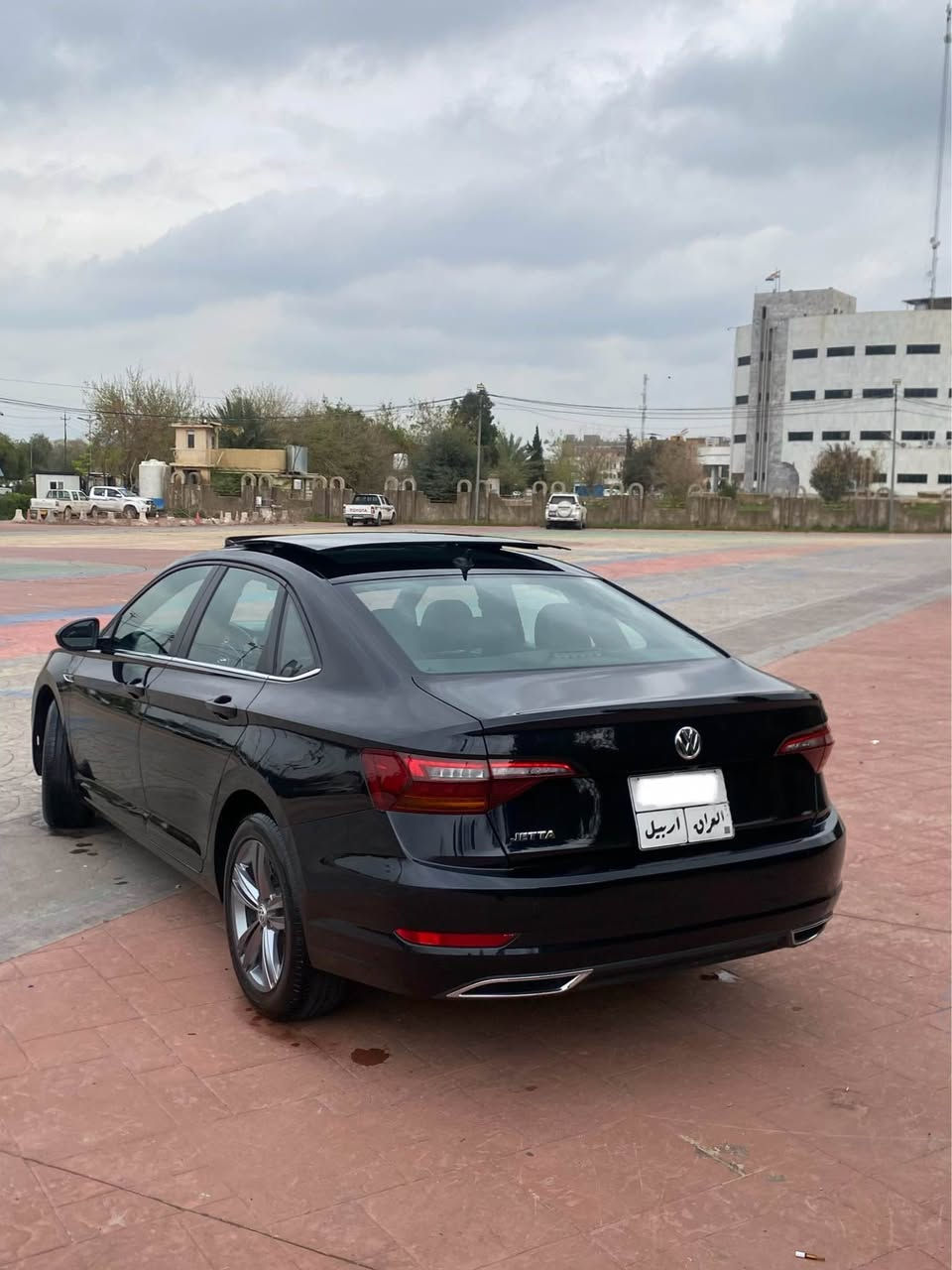 جيتة ٢٠١٩Rlinيةك جاملغ سبووغ بي ژوري بي  سةيارةكة وةك وينةكان جوانة بي شوختو بي قوپو بي ساردةكووت ارباگ دةعامي جةمبةر بةوابة لايت هةموو رةسمي رةقةم شةنسيم داناوة بيلادية ٧٠هةزار kmرويشتووة بةردي گزوزو رادارو كرةباي هةموو بةشةرت 
مواسةفات پانورامة 
لايت ليدو زينوون 
كوشن جلدوو هيتةرو ناو كريمي
شاسة گةورة كار پلةي 
بوزانياري زياتر پيوةندي بكة ز.م ***********واتساپ أربيل, العراق
