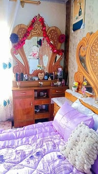 غرفة نوم • للبيع • معلومات قليلة