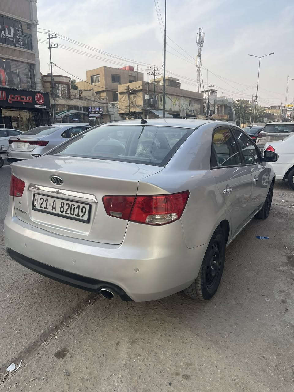 سلام عليكم سيراتو موديل ٢٠١٠ السونار معه الصوره محرك ١٦٠٠ دكشن عالي فول مواصفات مكان كربلاء ***********
