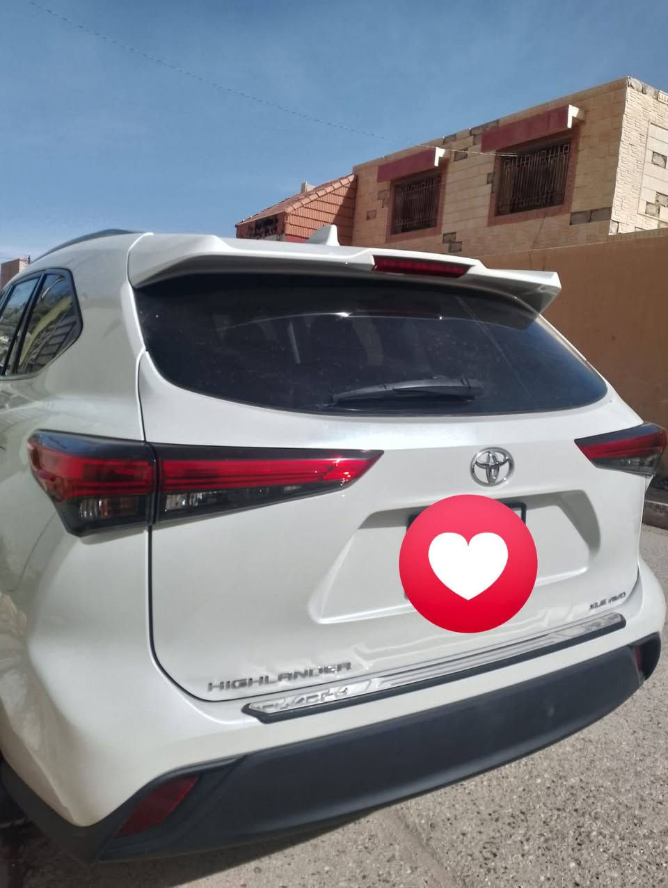 السلام عليكم اخوان العزا من رخصت الادمن مكلف بل النشر سياره هايلندر موديل 2020 للستفسار علئ رقم التالي :***********
