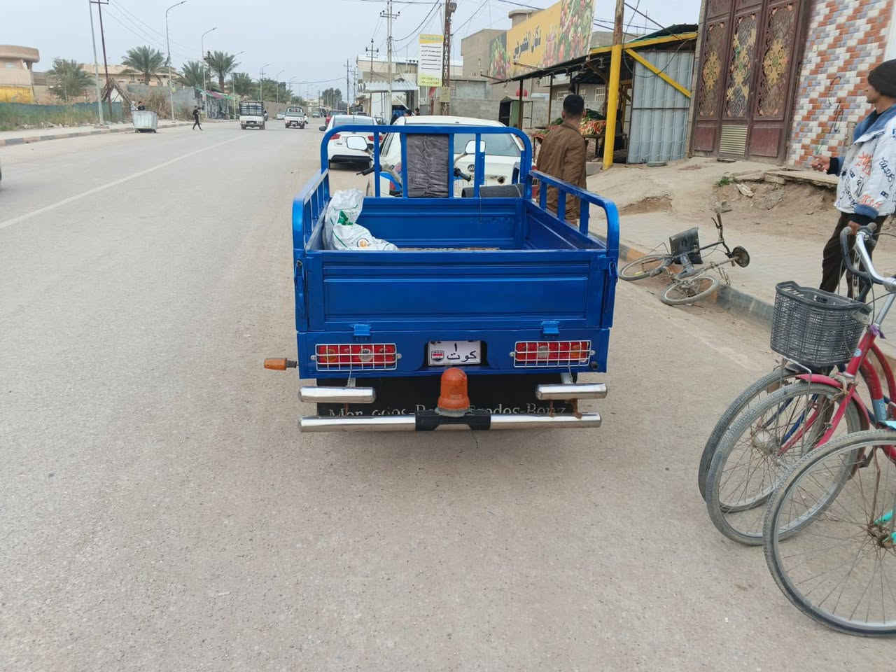 سلام عليكم ستوته دايوان موديل 18محرك ثنين وعسرين مفدوح مبدل بستم أوراق اصوليه مختومه يم المرور كامله السعر 1700 وبيها مجال بصيط هاذه رقمي ***********
